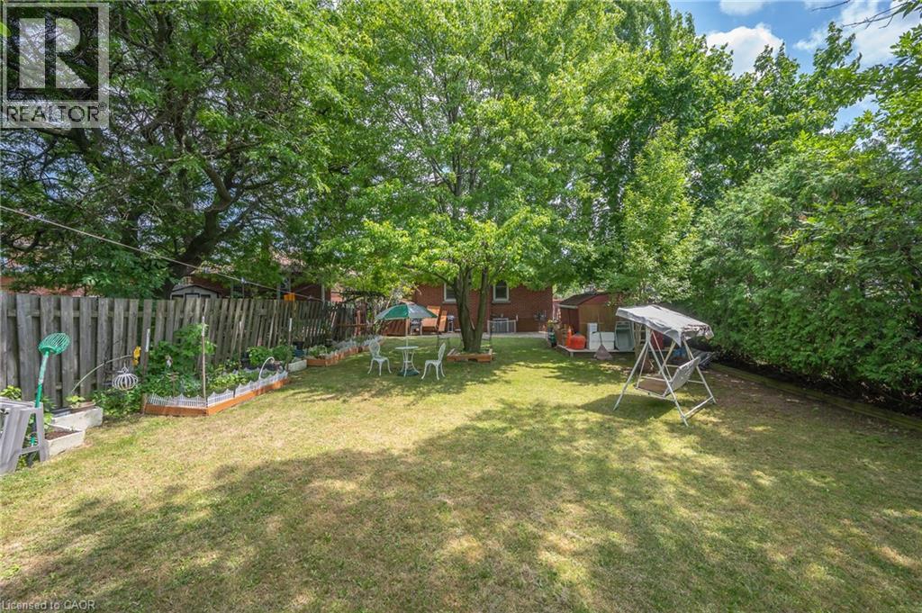 Photo 35 of 676 Upper Wentworth Street, Hamilton ON