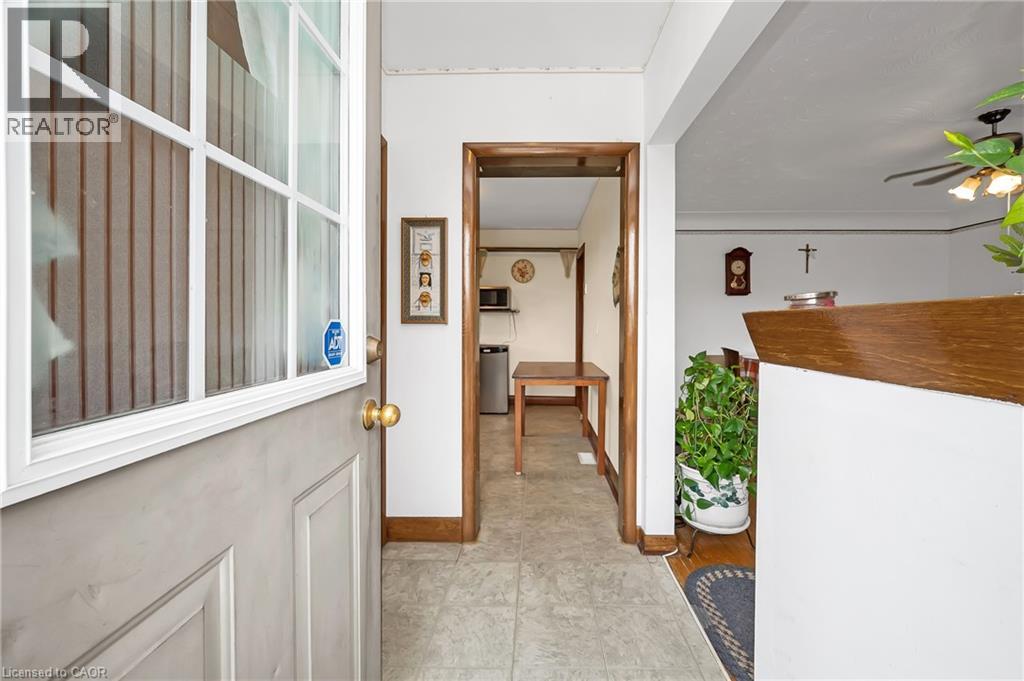 Photo 19 of 676 Upper Wentworth Street, Hamilton ON
