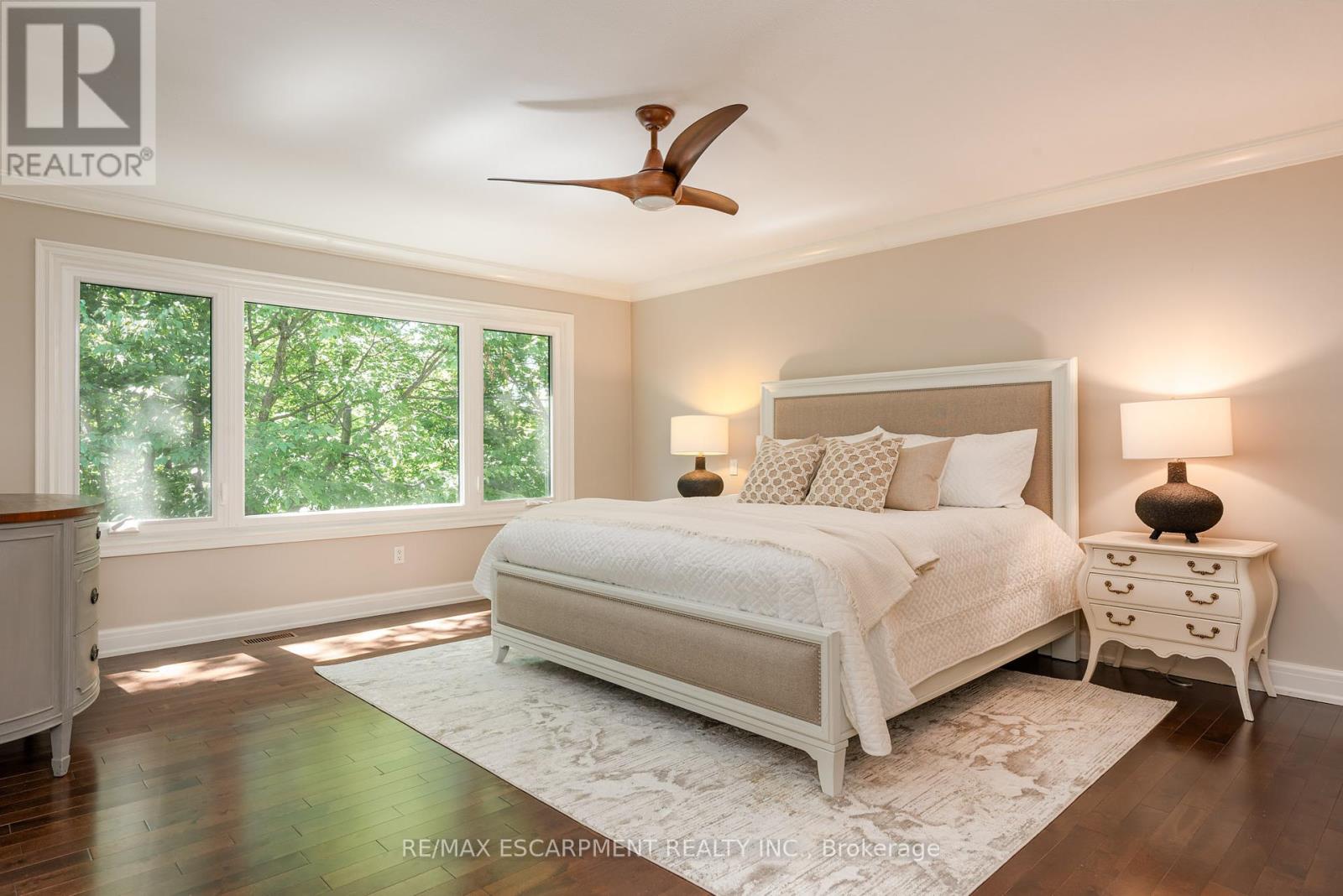 Photo 28 of 1353 Hazelton Boulevard, Burlington ON