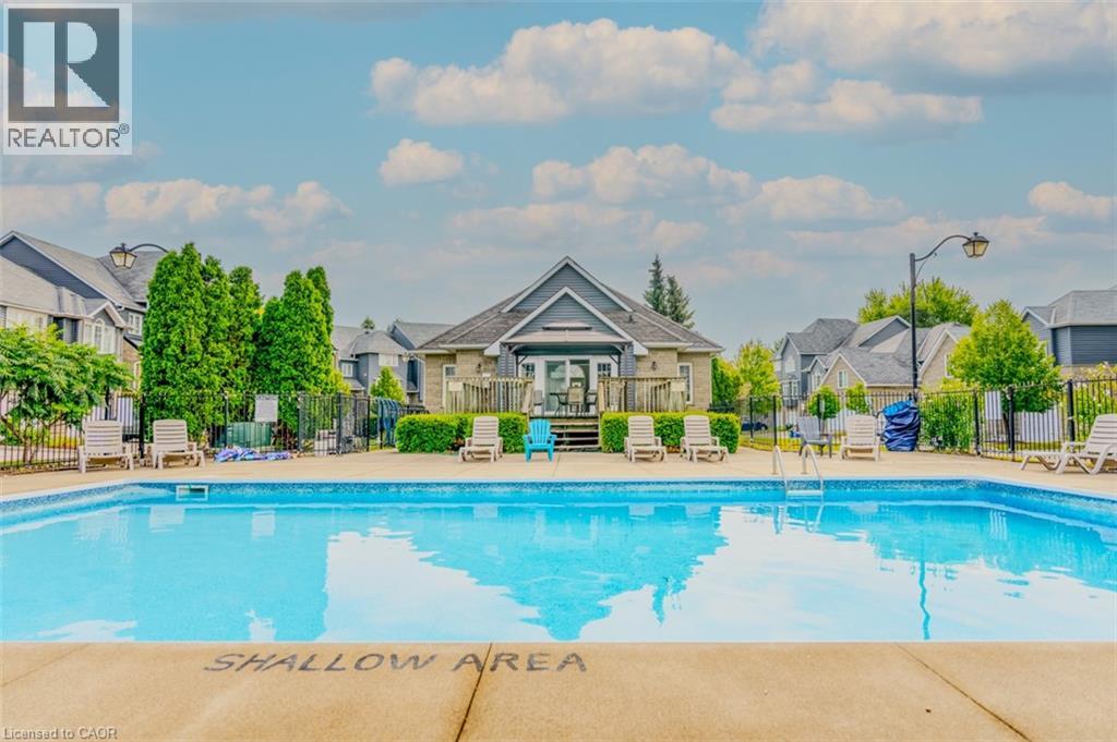 Photo 30 of 199 Saginaw Parkway Unit 30, Cambridge ON