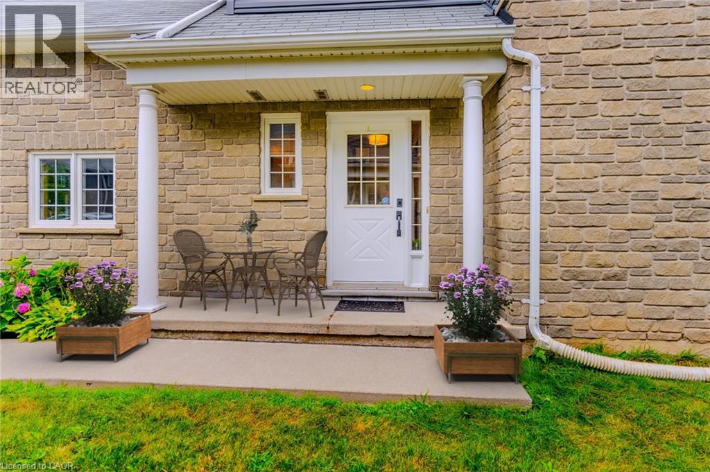 Photo 2 of 199 Saginaw Parkway Unit 30, Cambridge ON