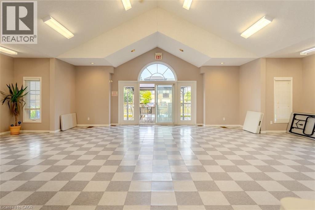 Photo 29 of 199 Saginaw Parkway Unit 30, Cambridge ON