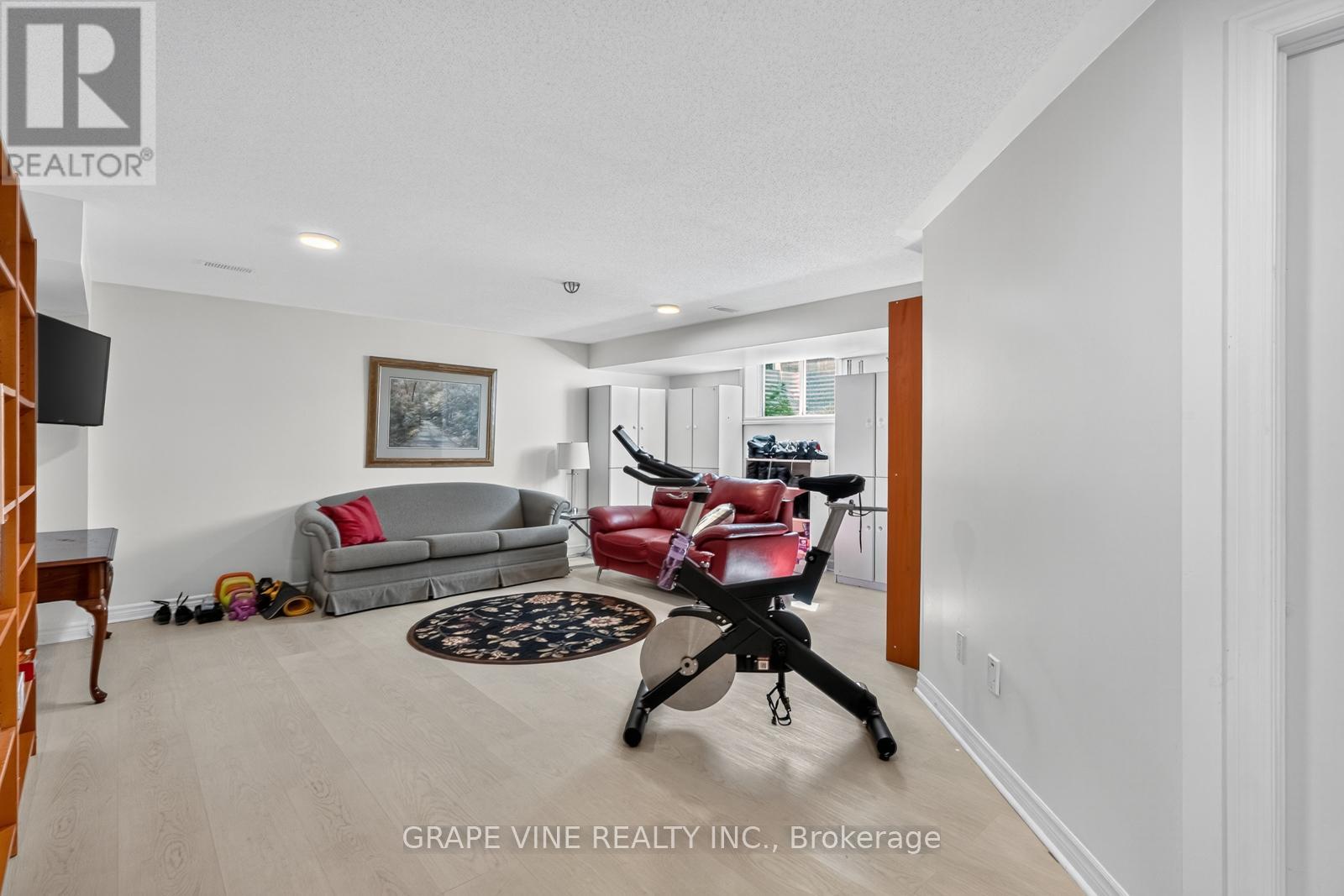 Photo 32 of 349 Grammond Circle, Ottawa ON
