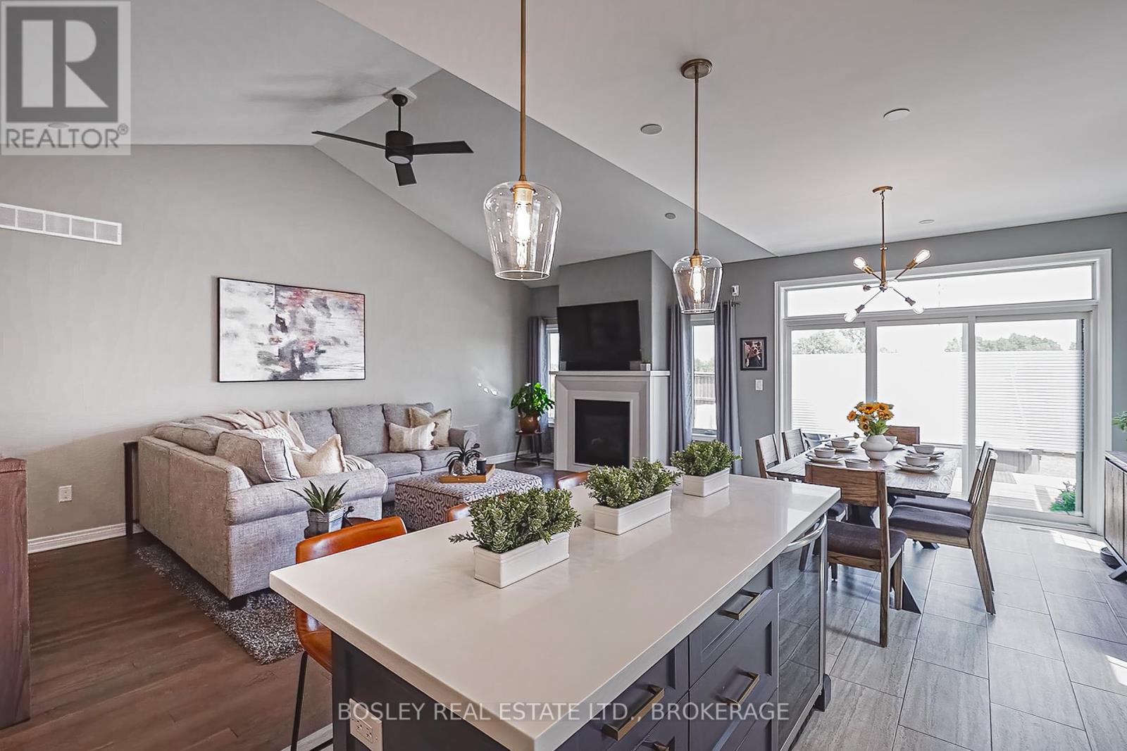 Photo 33 of 14 Cinnamon Street, Thorold ON