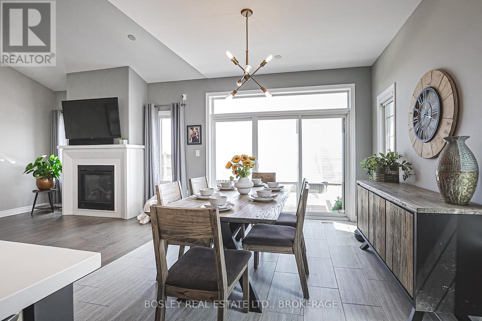 Photo 6 of 14 Cinnamon Street, Thorold ON