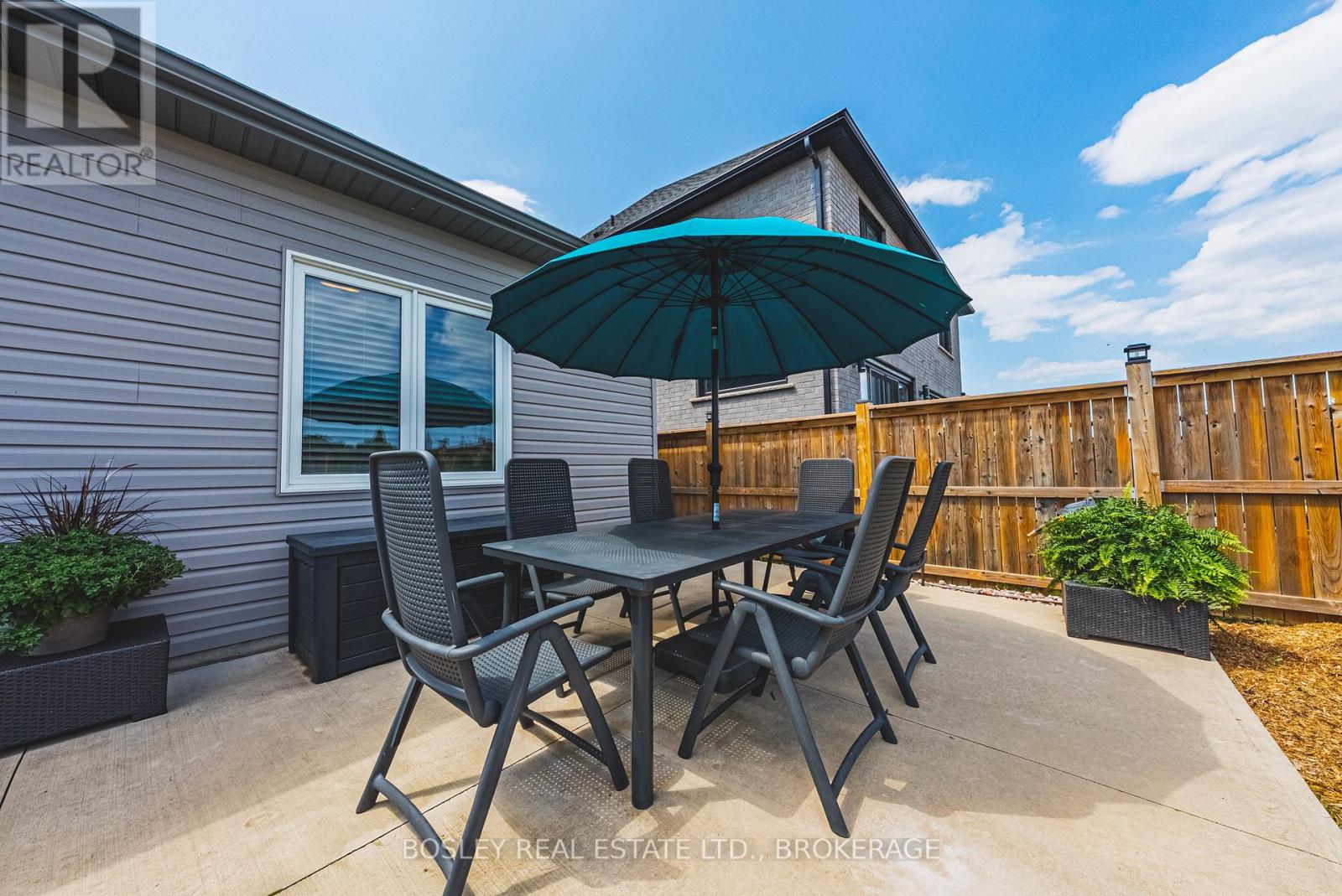 Photo 43 of 14 Cinnamon Street, Thorold ON