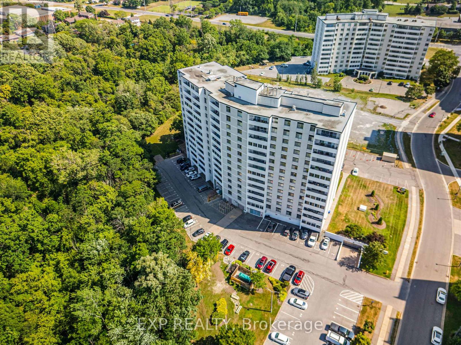 Photo 40 of 509 15 Towering Heights Boulevard, St Catharines ON