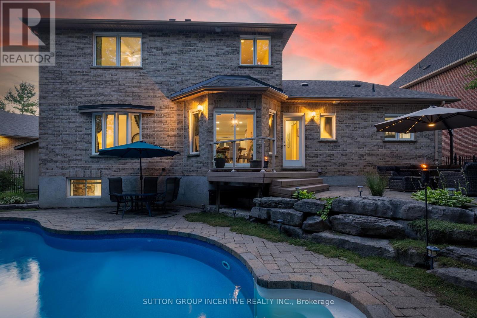 Photo 17 of 7 Porcupine Circle, Barrie ON