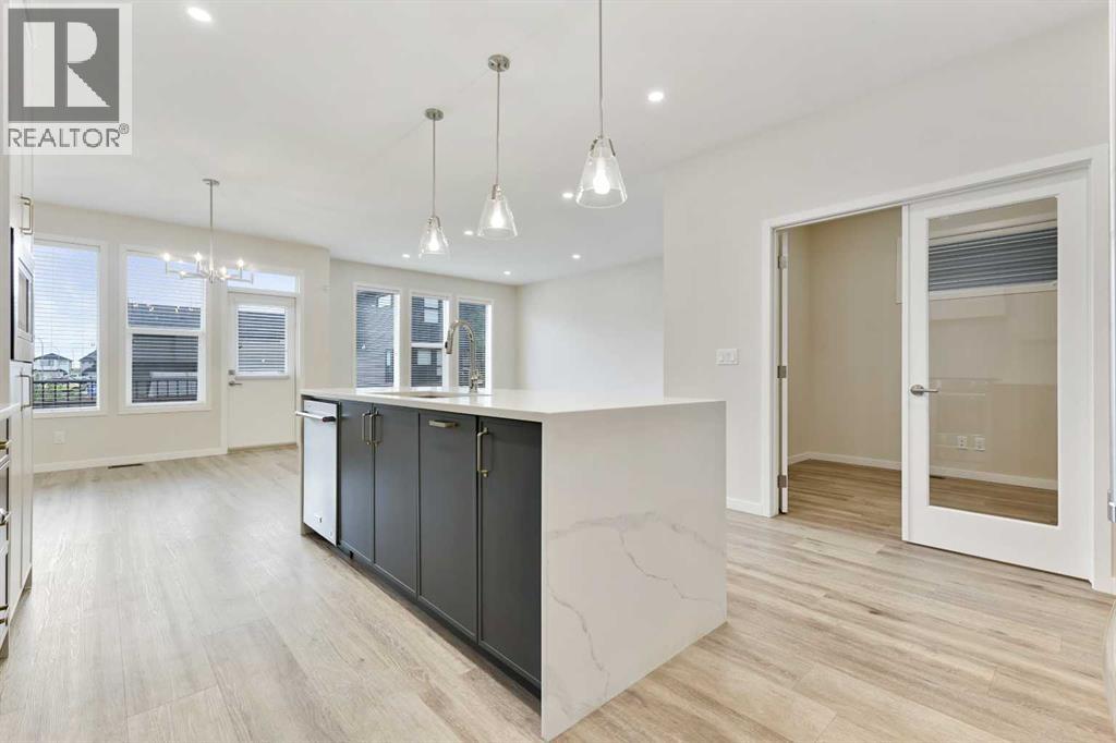 Photo 10 of 1233 Copperfield Boulevard Se, Calgary AB