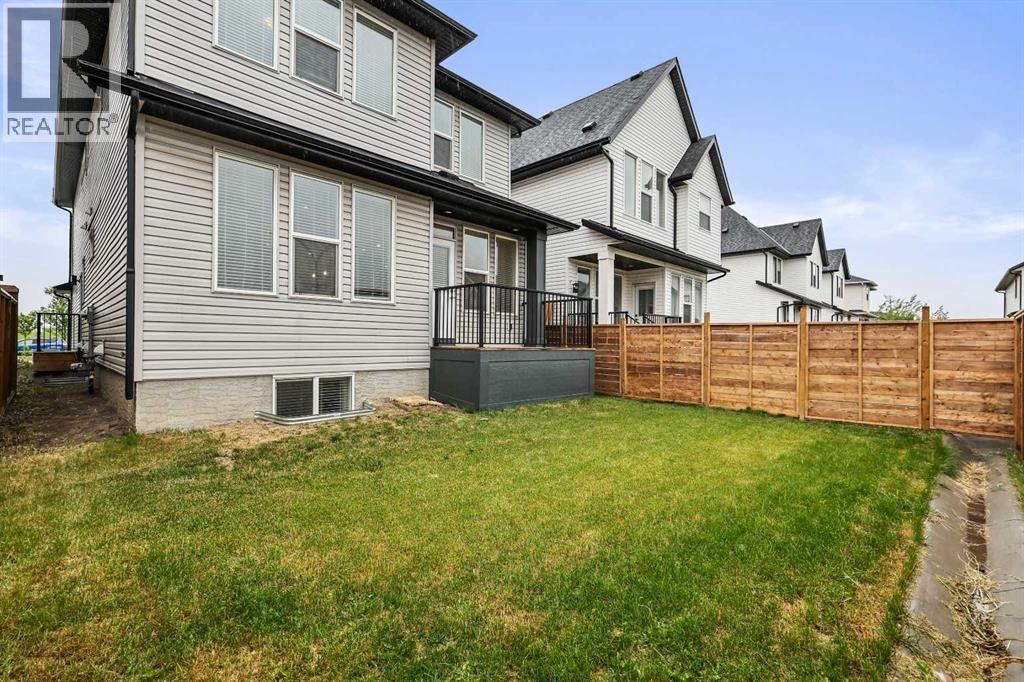 Photo 18 of 1233 Copperfield Boulevard Se, Calgary AB