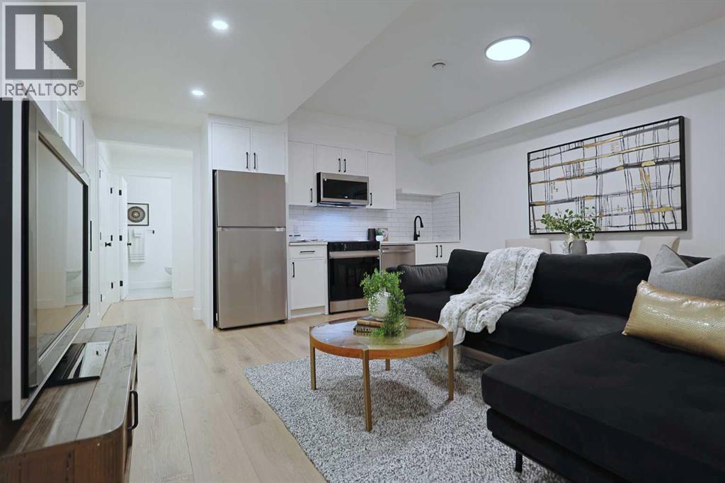 Single Family House for Sale in  A Street NW Parkdale Calgary 