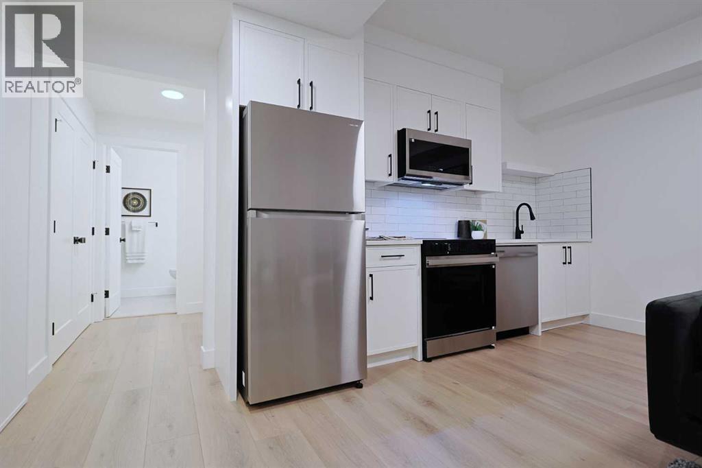 Single Family House for Sale in  A Street NW Parkdale Calgary 
