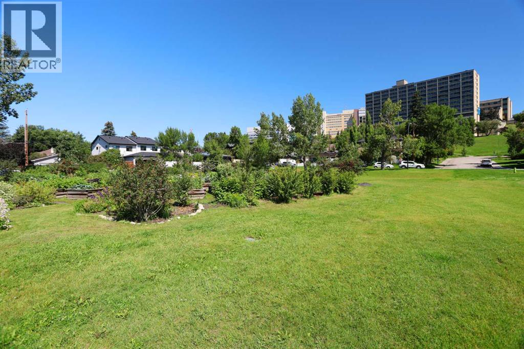 Single Family House for Sale in  A Street NW Parkdale Calgary 