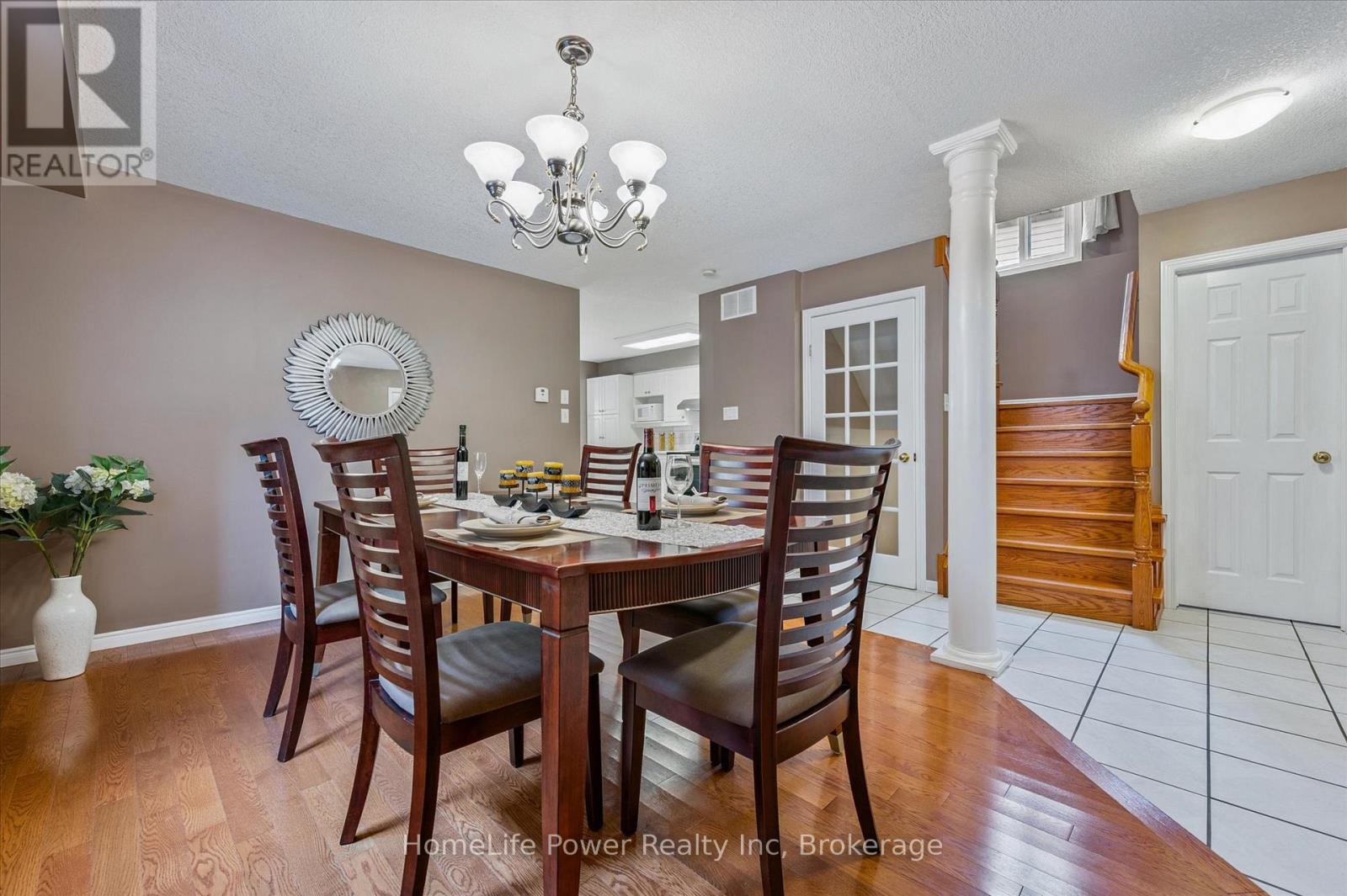 Photo 34 of 97 Marl Meadow Drive, Kitchener ON