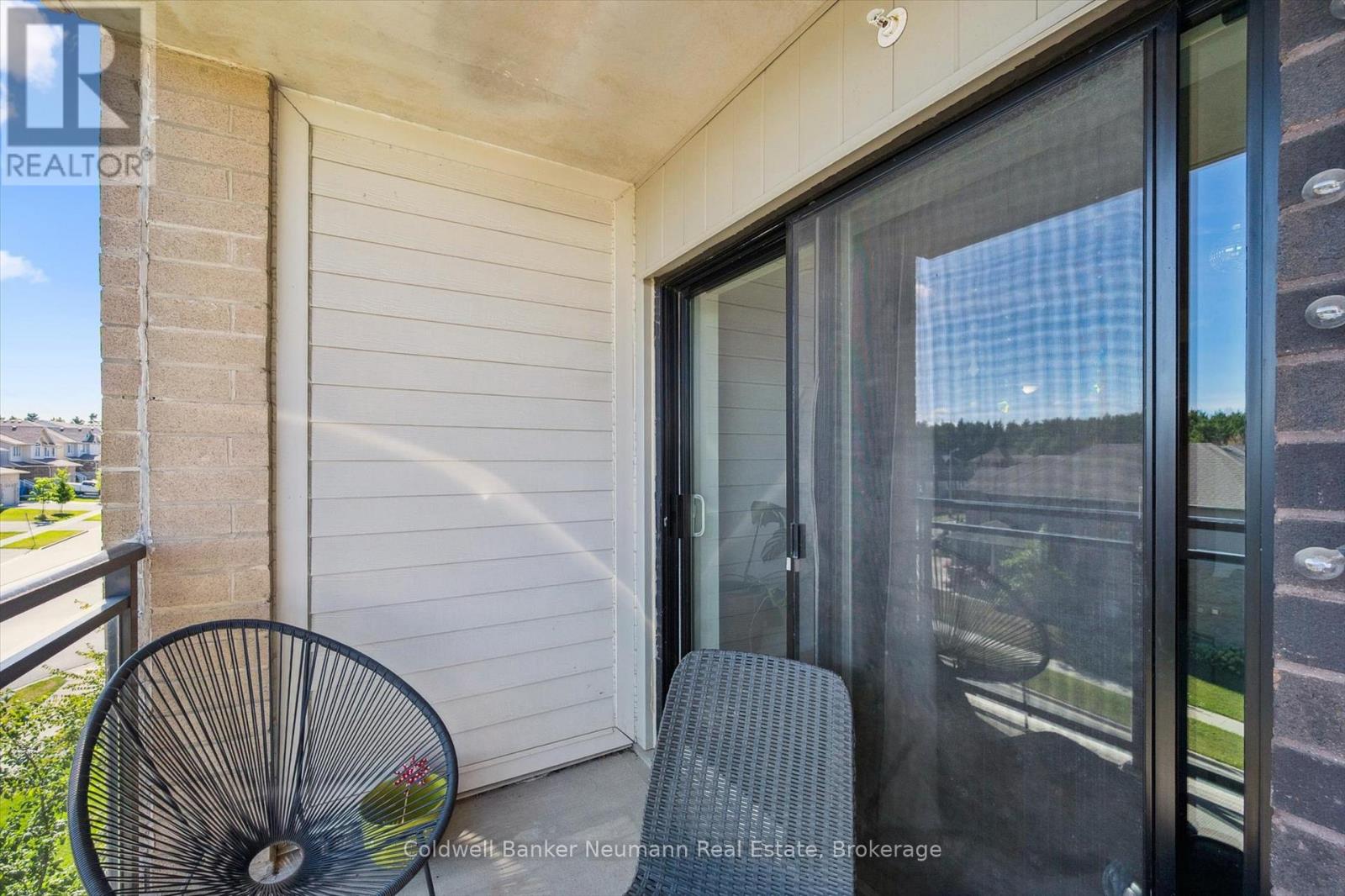 Photo 33 of 306 7 Kay Crescent, Guelph ON