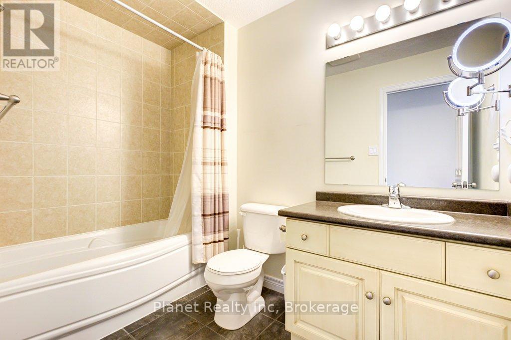 Photo 7 of 52 105 Bard Boulevard, Guelph ON
