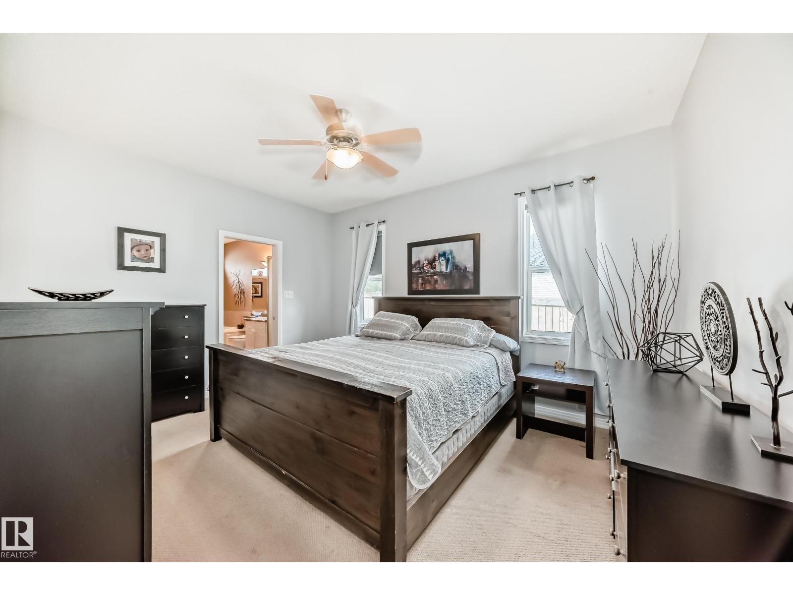 Photo 23 of 4931 152 Ave Nw, Edmonton AB