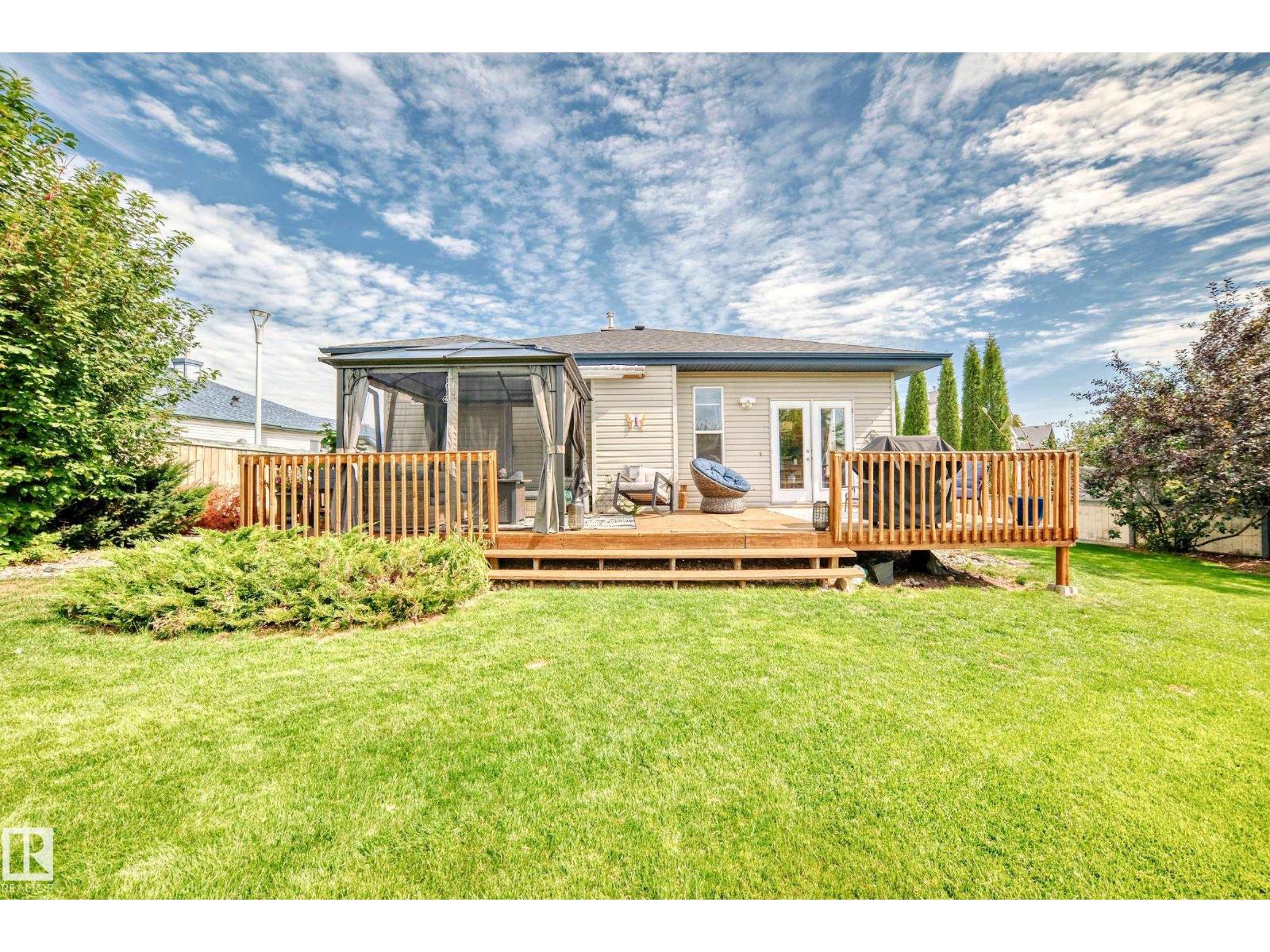 Photo 54 of 4931 152 Ave Nw, Edmonton AB