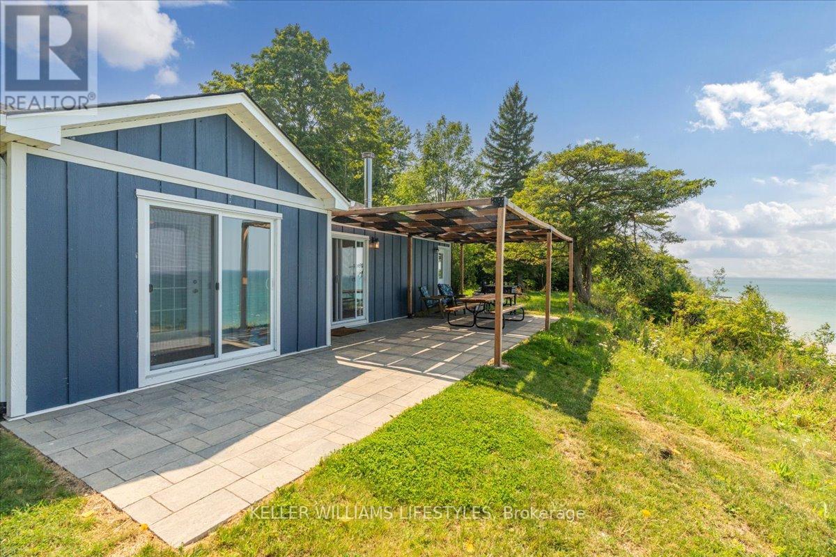 Photo 8 of 4148 Bluepoint Drive, Plymptonwyoming ON