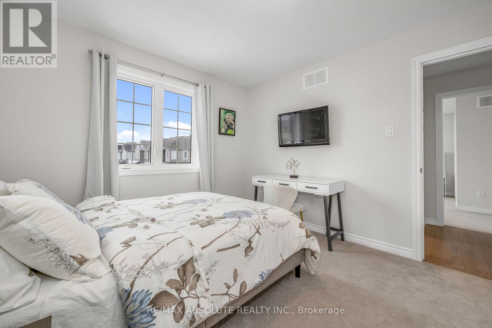 Photo 37 of 730 Perseus Avenue, Ottawa ON