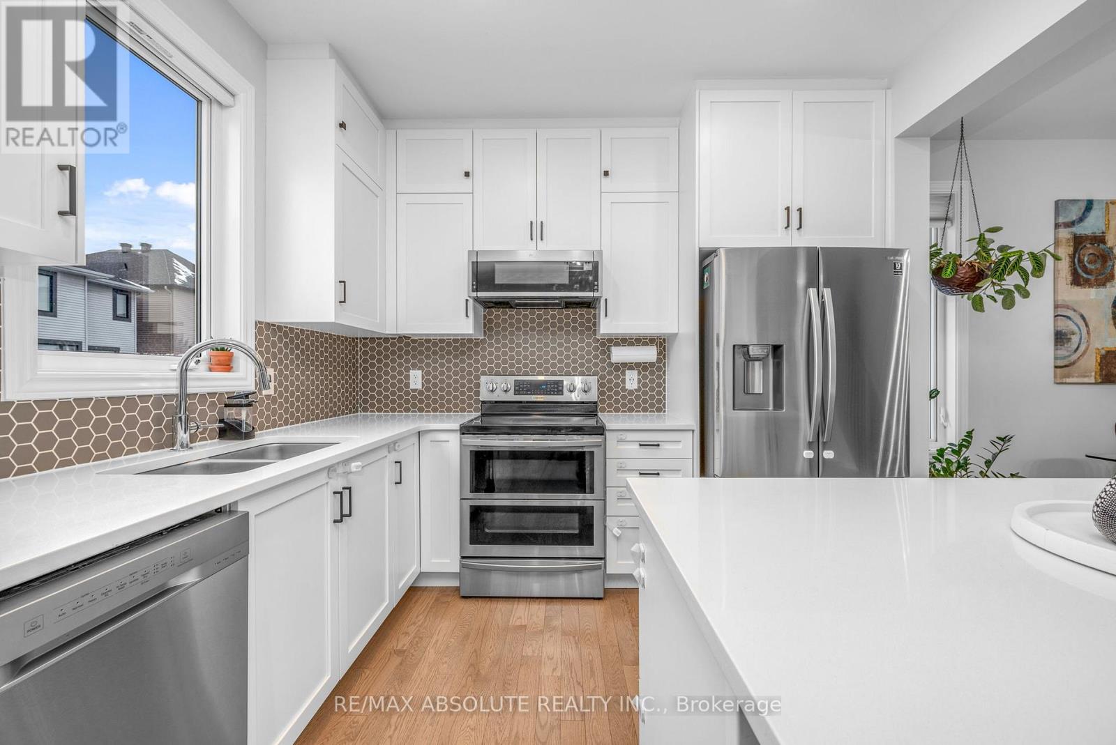 Photo 1 of 730 Perseus Avenue, Ottawa ON