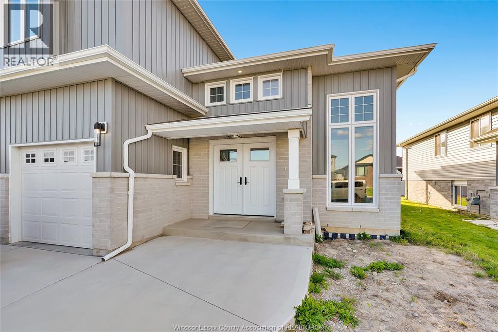 Photo 2 of 305 Morin Road, Amherstburg ON