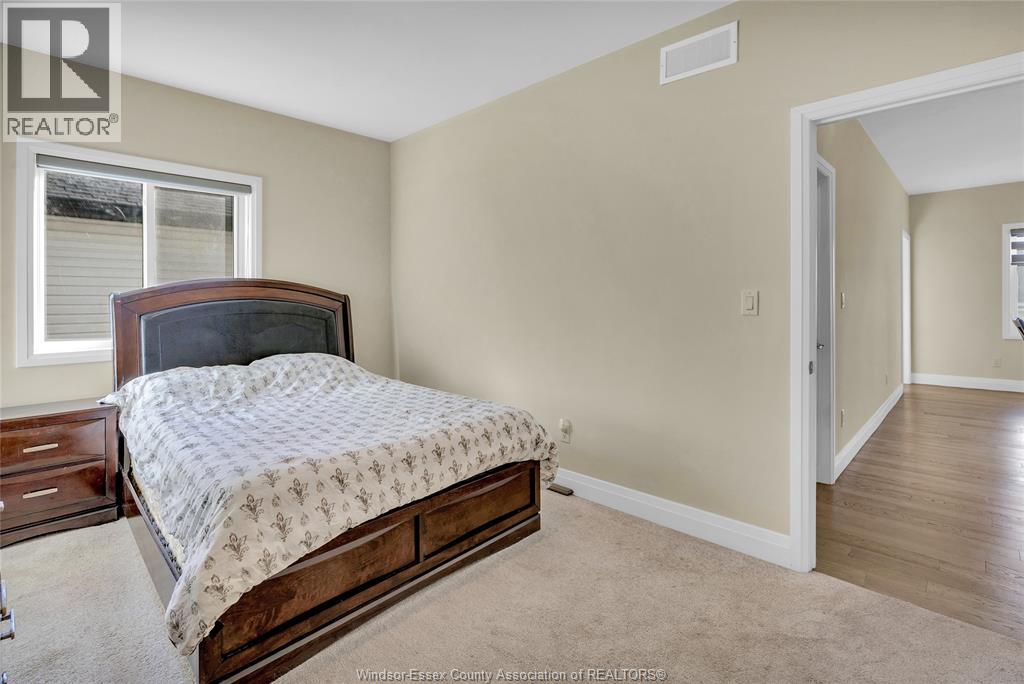 Photo 18 of 305 Morin Road, Amherstburg ON
