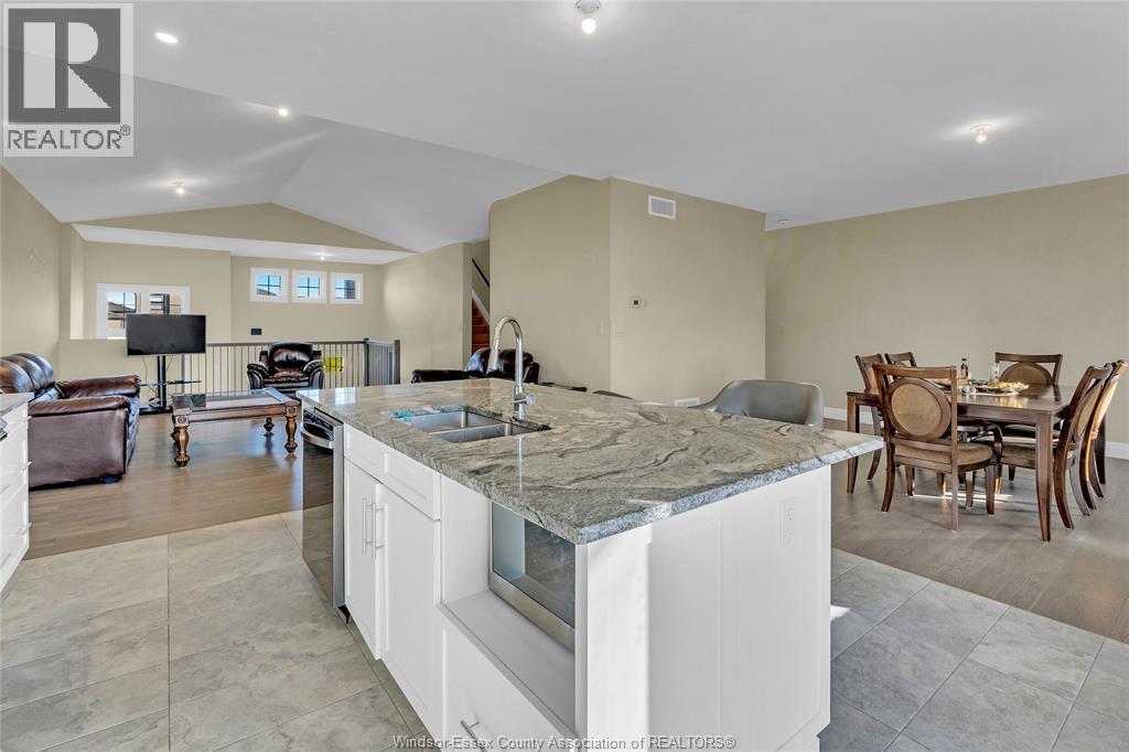 Photo 12 of 305 Morin Road, Amherstburg ON