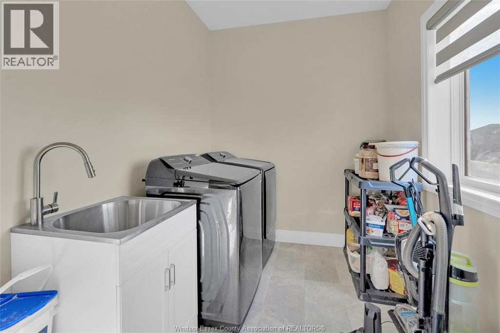 Photo 25 of 305 Morin Road, Amherstburg ON