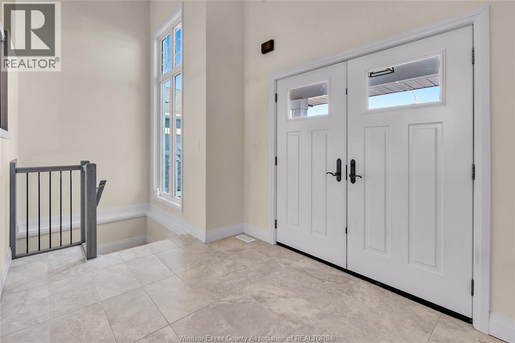 Photo 3 of 305 Morin Road, Amherstburg ON