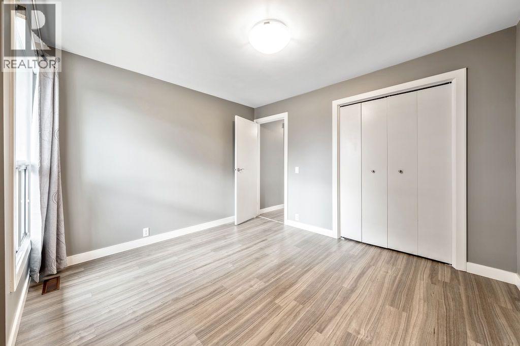 Single Family House for Sale in  Cedardale Crescent SW Cedarbrae Calgary 