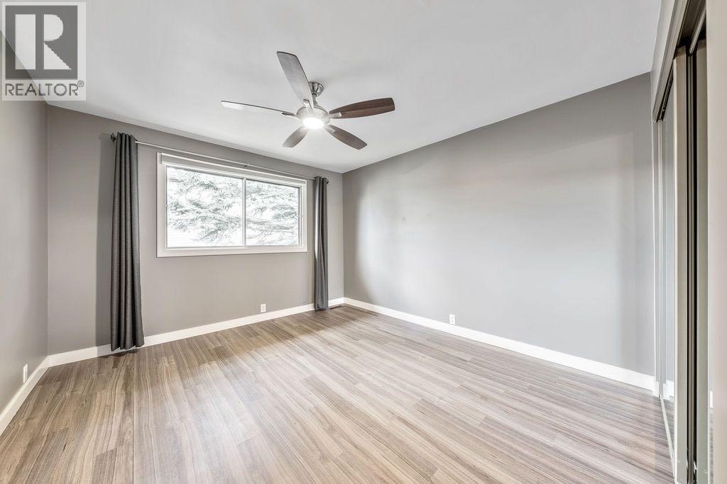 Single Family House for Sale in  Cedardale Crescent SW Cedarbrae Calgary 