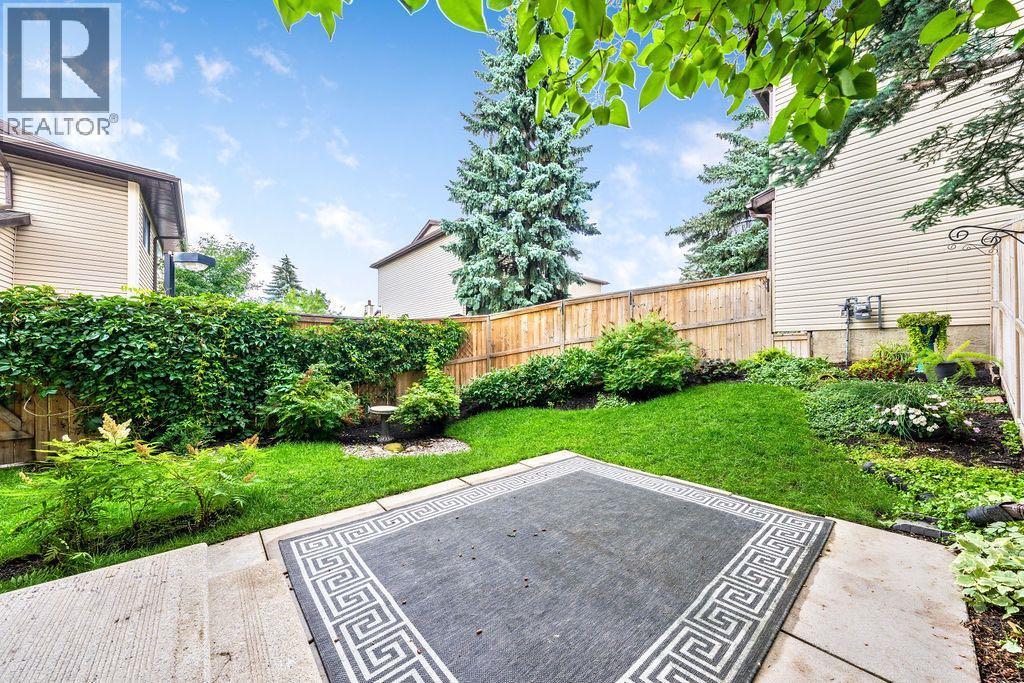 Single Family House for Sale in  Cedardale Crescent SW Cedarbrae Calgary 