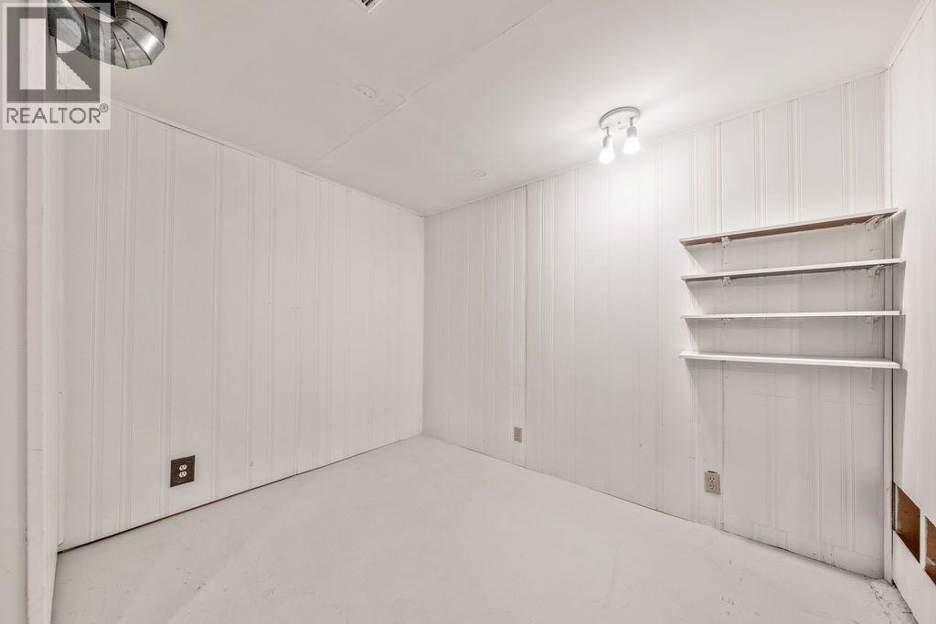 Single Family House for Sale in  Cedardale Crescent SW Cedarbrae Calgary 