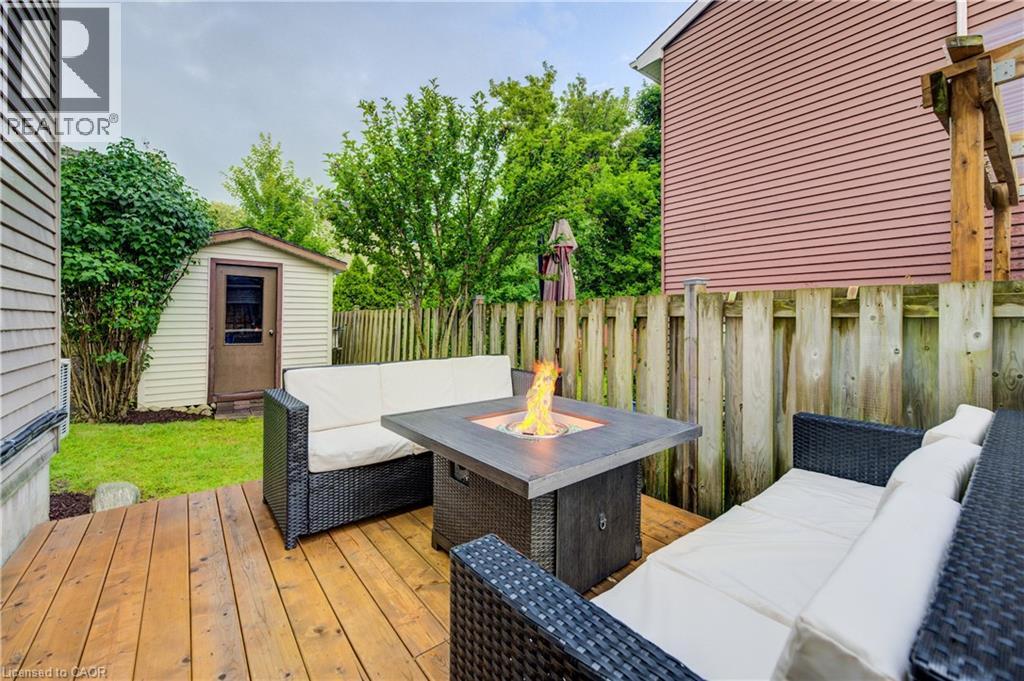 Photo 23 of 19 Hillbrook Crescent, Kitchener ON