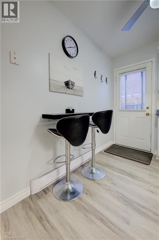 Photo 10 of 19 Hillbrook Crescent, Kitchener ON