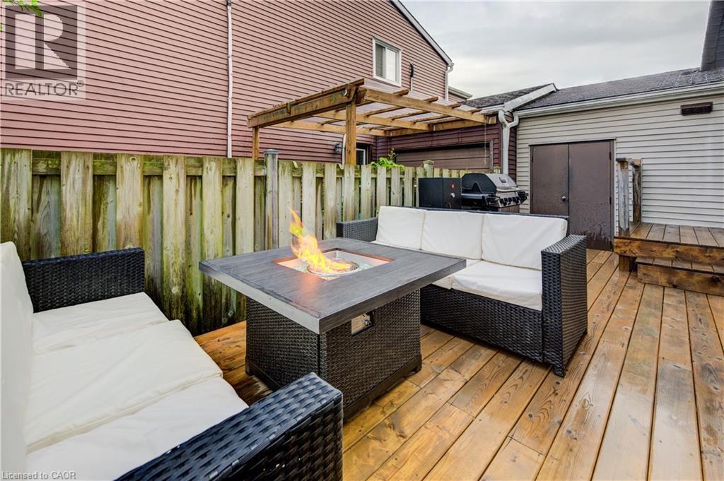 Photo 24 of 19 Hillbrook Crescent, Kitchener ON