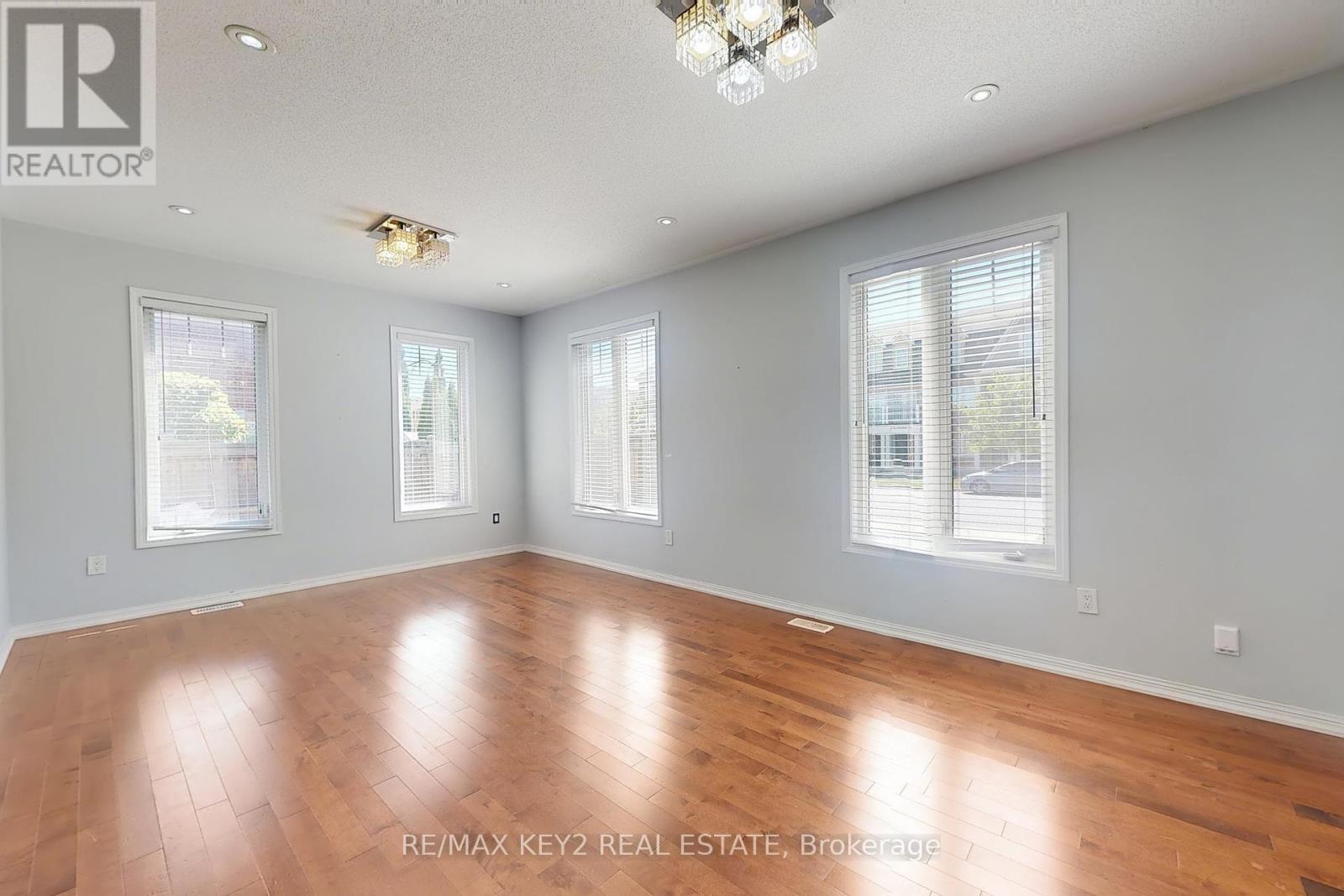 Photo 29 of Main 1751 Hayden Lane, Pickering ON