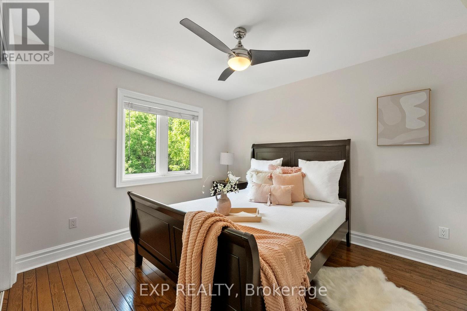 Photo 26 of 6 Gooseberry Lane, Uxbridge ON