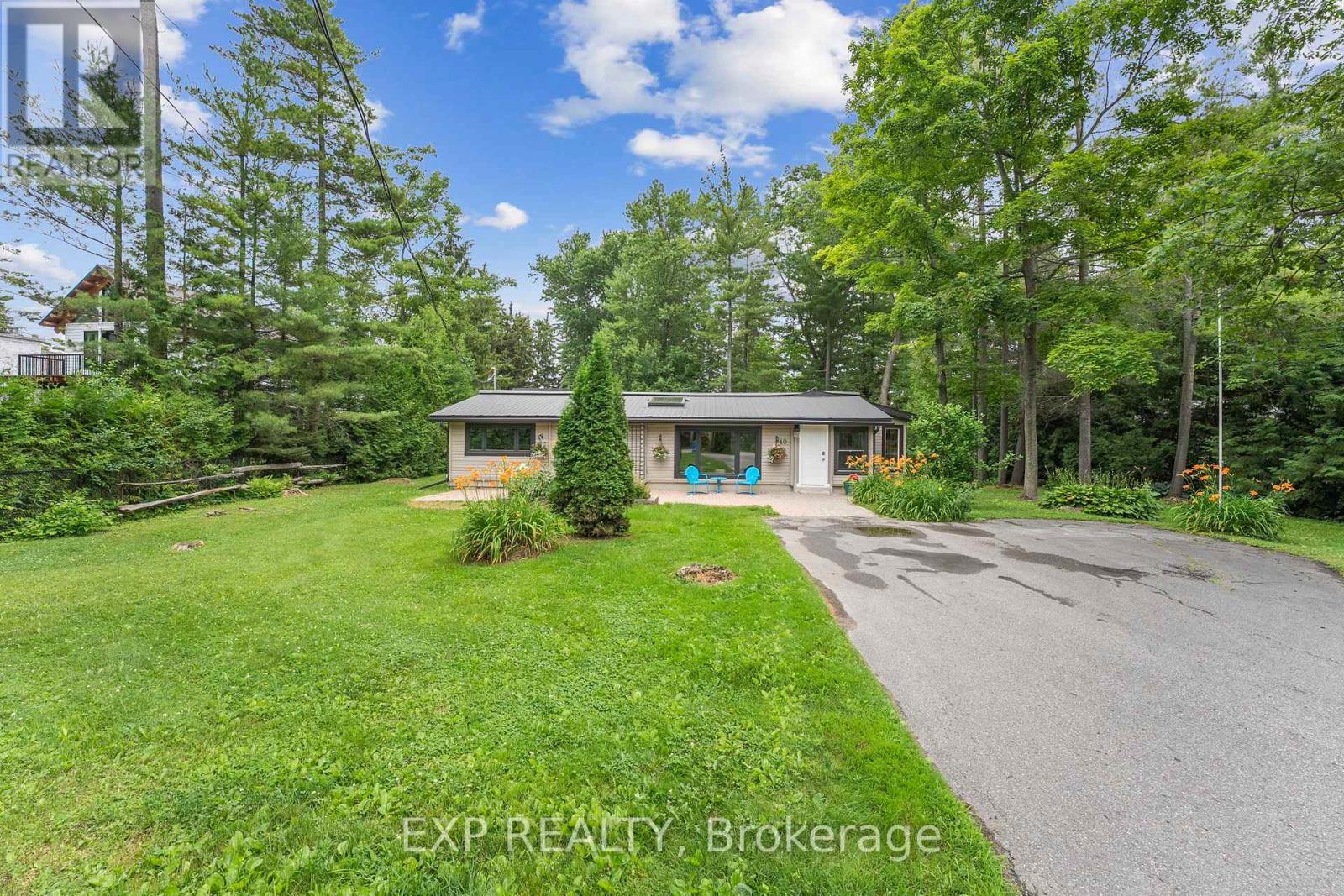 Photo 27 of 10 Maplewood Lane, Georgina ON