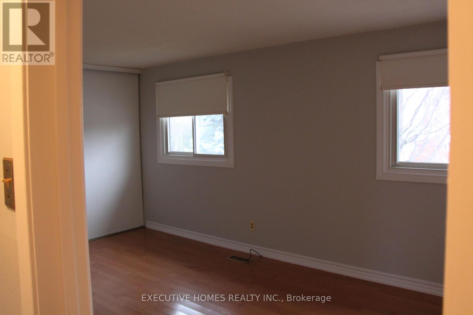 Photo 9 of 3232 Ulman Road, Oakville ON