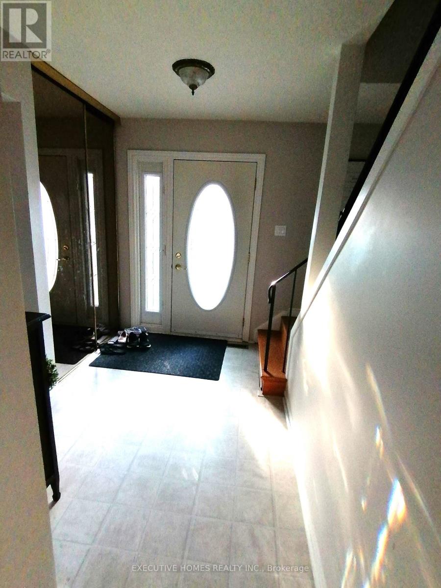 Photo 2 of 3232 Ulman Road, Oakville ON