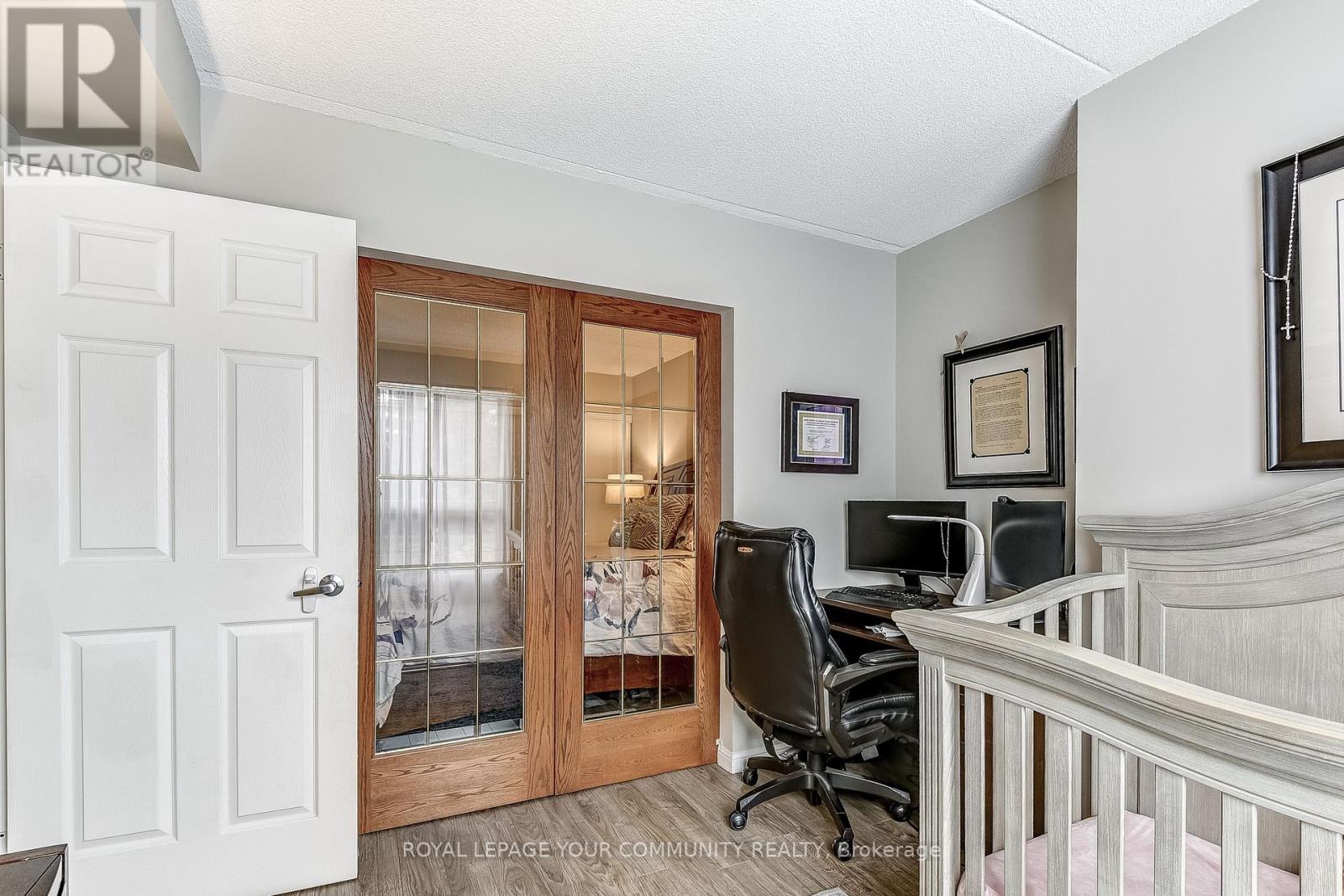 Photo 29 of 101 250 Pine Grove Road, Vaughan ON