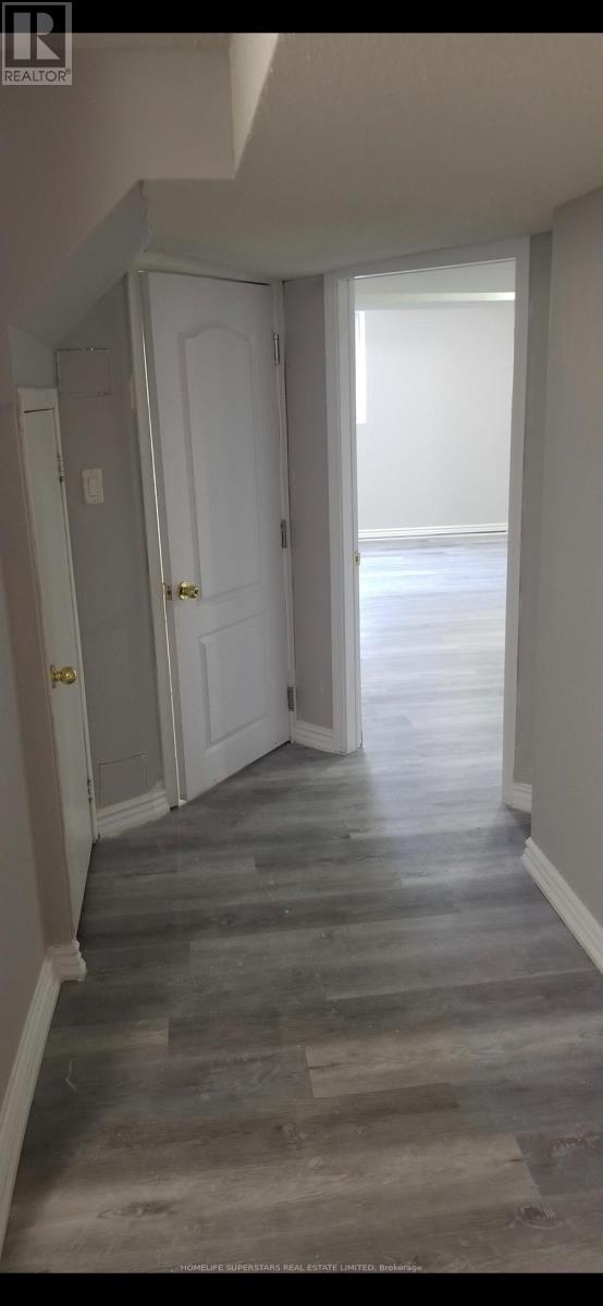 Photo 16 of 13 Grover Bsmt Road, Brampton ON