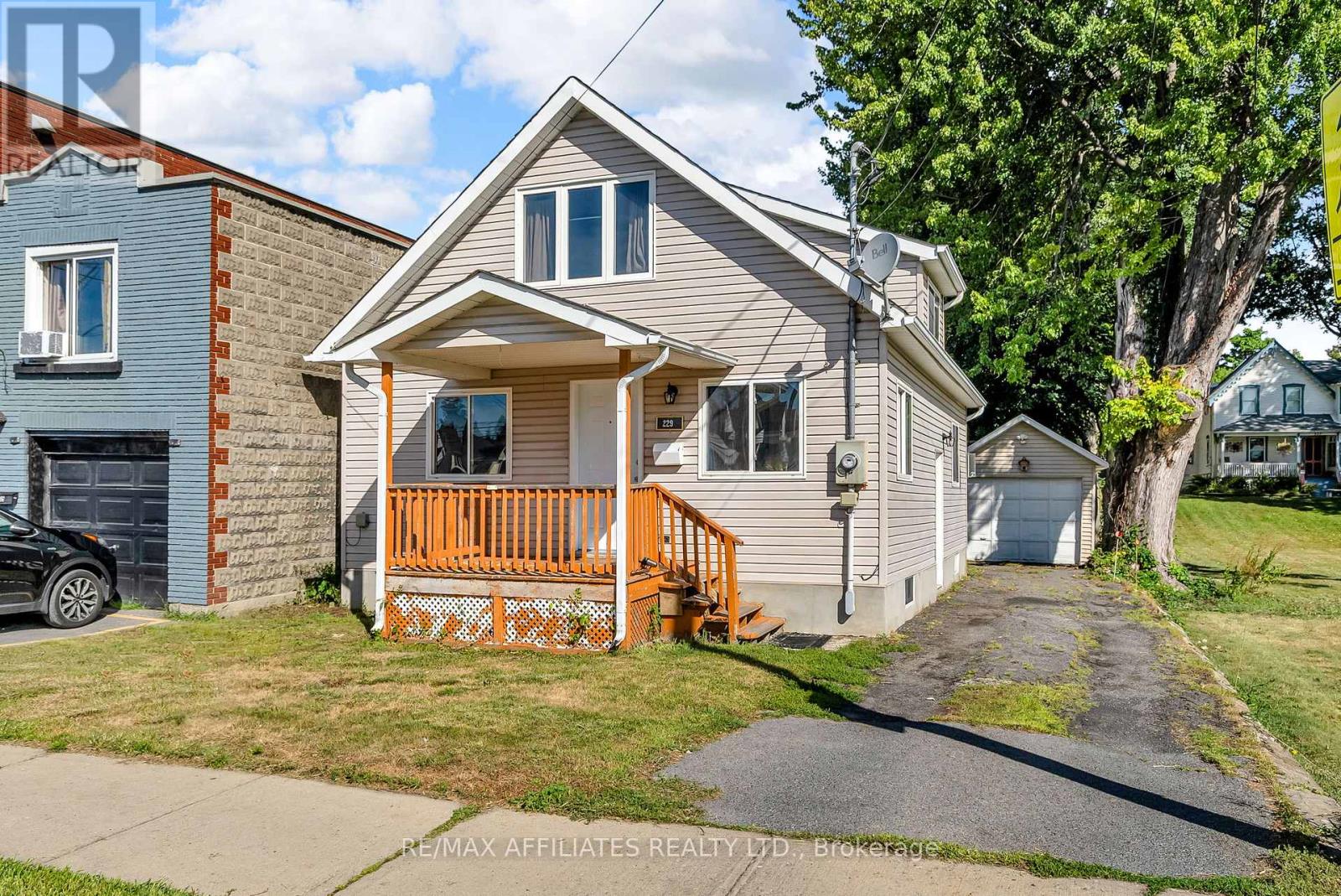 Photo 1 of 229 Fourth Street, Cornwall ON