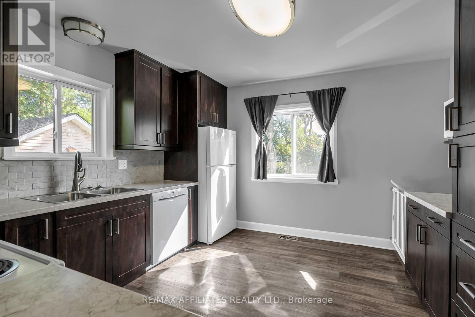 Photo 9 of 229 Fourth Street, Cornwall ON