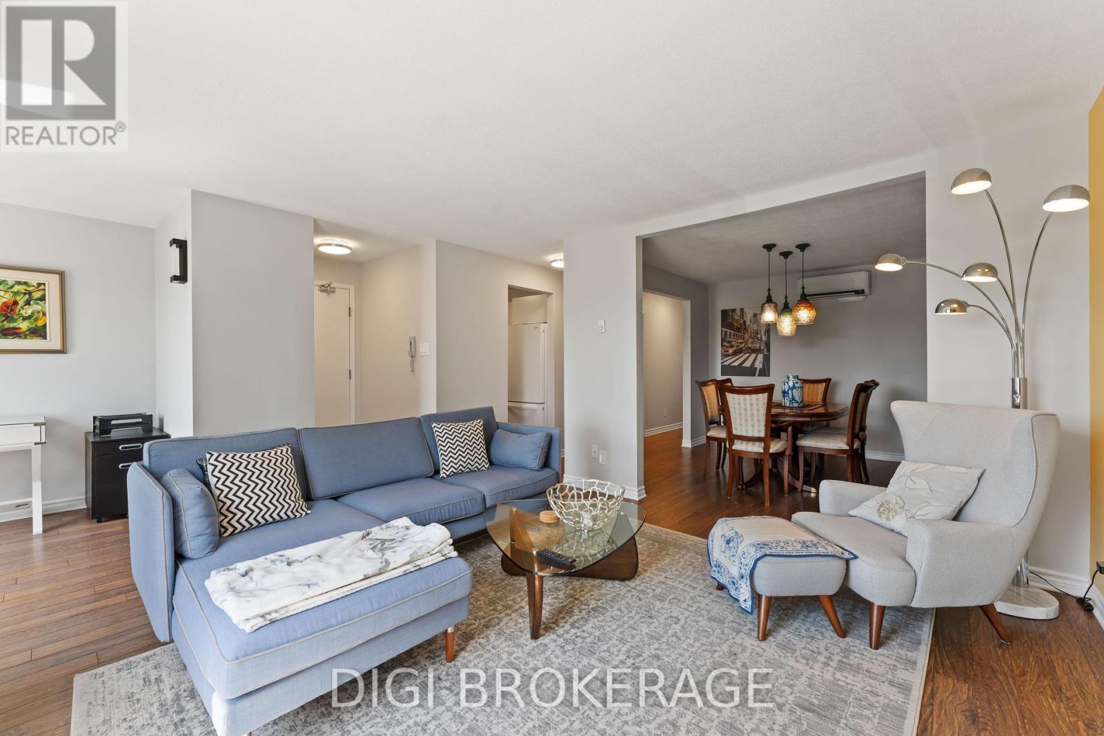 Photo 10 of 401 1974 St Laurent Boulevard, Ottawa ON