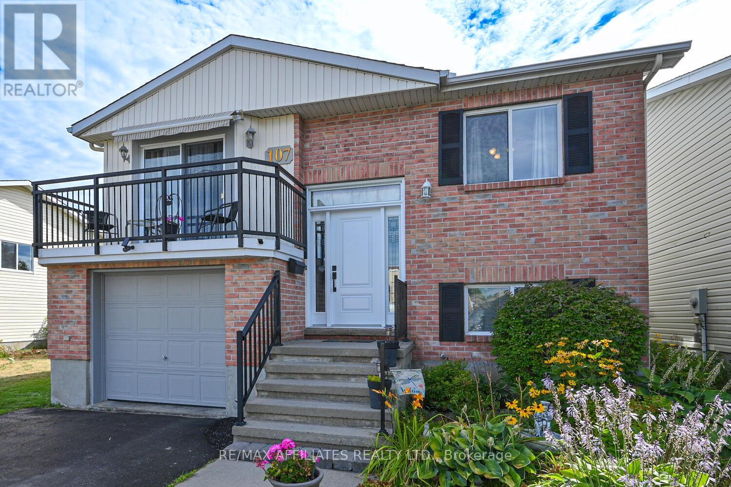 Photo 1 of 107 Merrick Street, Smiths Falls ON