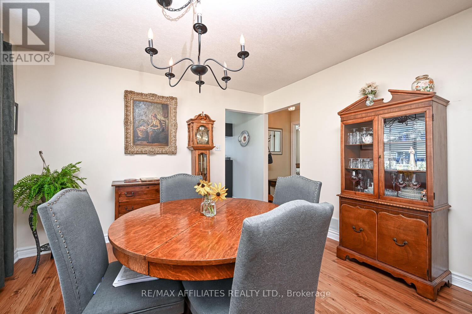 Photo 13 of 107 Merrick Street, Smiths Falls ON