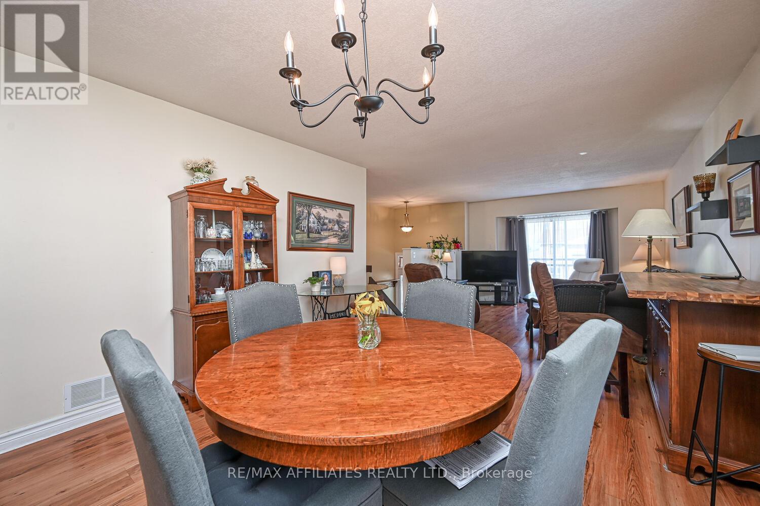 Photo 15 of 107 Merrick Street, Smiths Falls ON